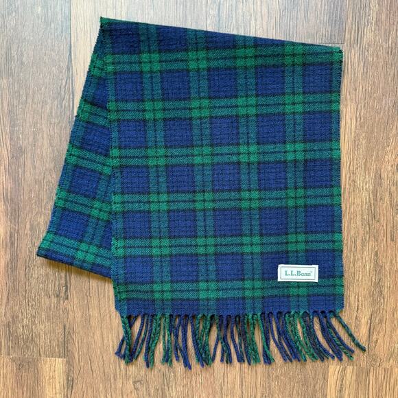 L.L.Bean Wool Blend Plaid Scarf Green Blue Tartan Made in Italy 50"x12" - Picture 1 of 5